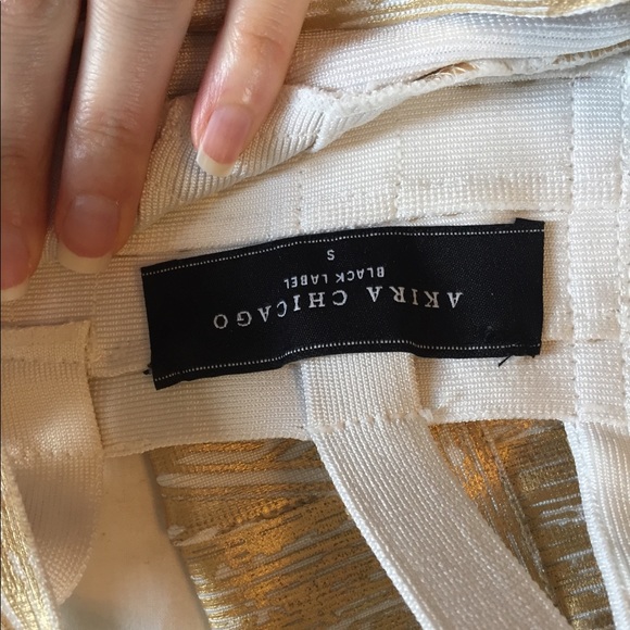 Akira Chicago gold and white foil bandage dress - Picture 5 of 6